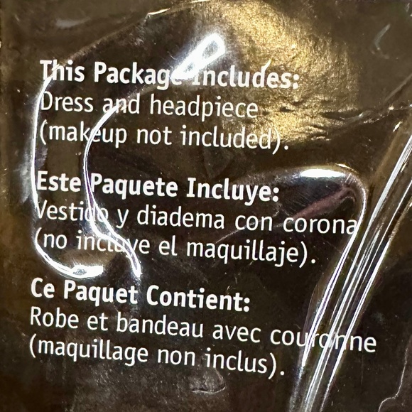 Disney Villain Queen of Hearts Deluxe Costume - Picture 4 of 7